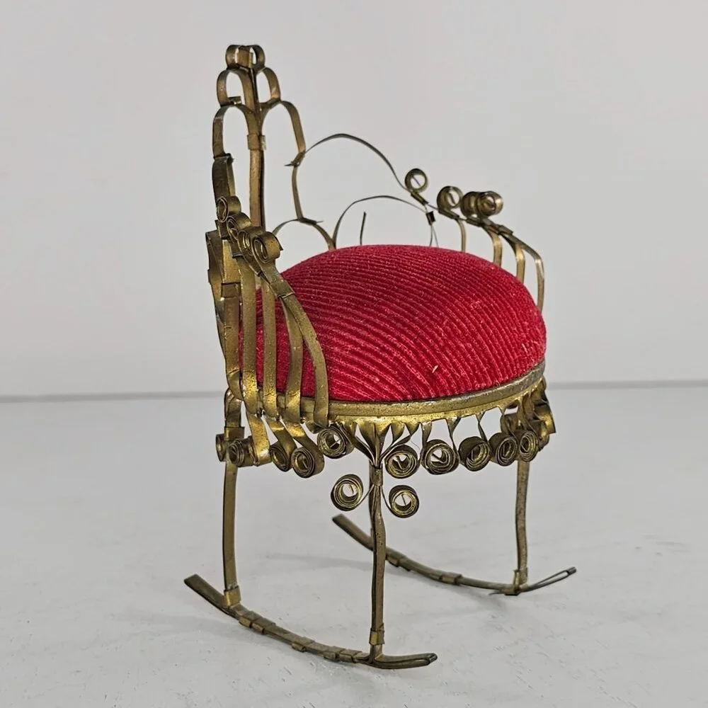 Vintage Pin Cushion Rocking Chair Red Tin Can Folk Tramp Art Dollhouse Kitsch - Picture 2 of 8